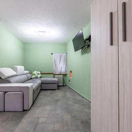Caverna Moderna 10 Min Da Aosta-parcheggio Gratis